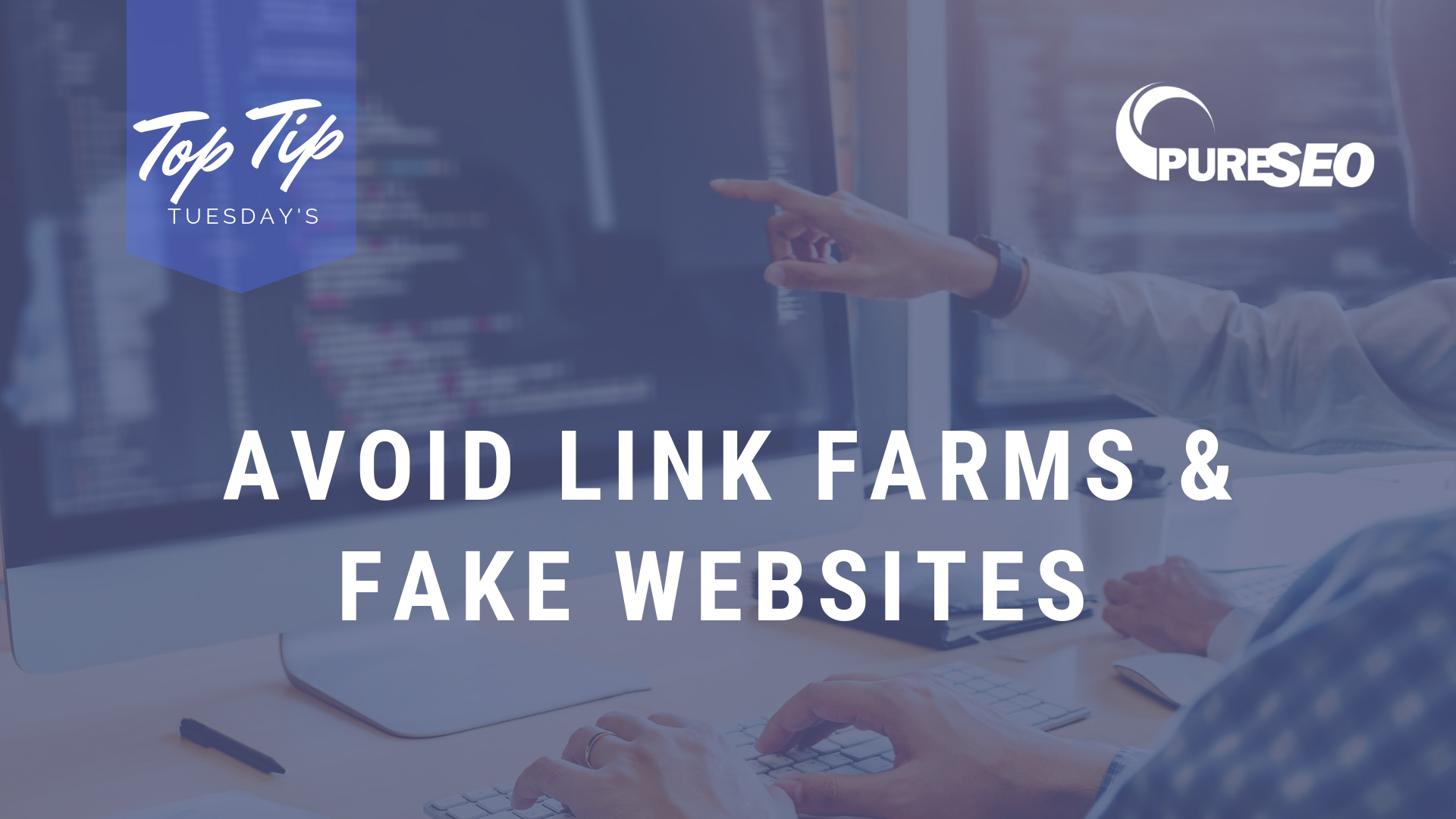 link-building tips graphic reading avoid link farms and fake websites